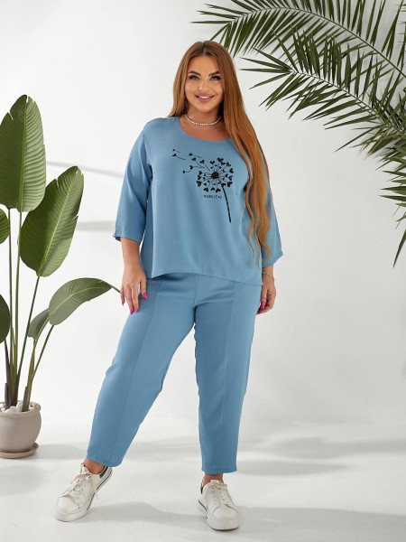 Жіночий прогулянковий костюм блакитного кольору 32324