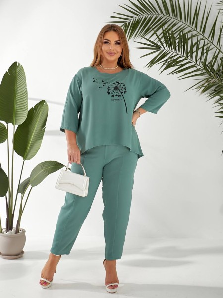 Жіночий прогулянковий костюм фiсташкового кольору 32325