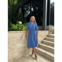 Легкое платье на запах с поясом синего цвета 32330