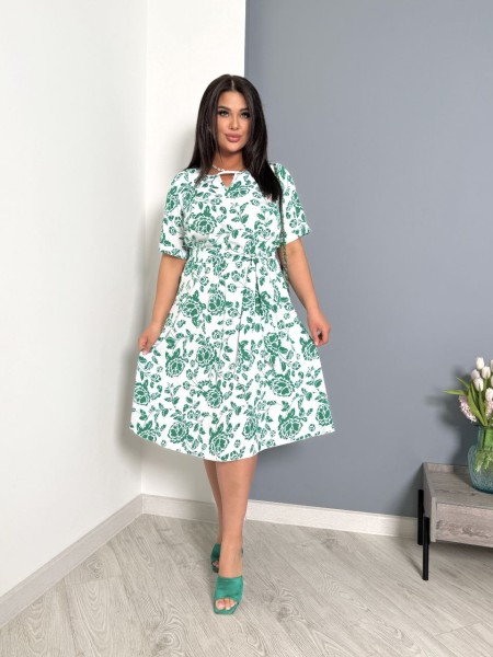 Женское легкое платье миди с поясом зеленого цвета 32340