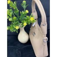 Жіноча сумка-багет з пористої еко-шкіри бежевого кольору 32372