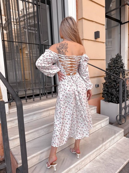 Легка сукня міді з розрізом пудрового кольору 32398