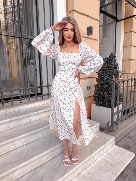 Легка сукня міді з розрізом пудрового кольору 32398