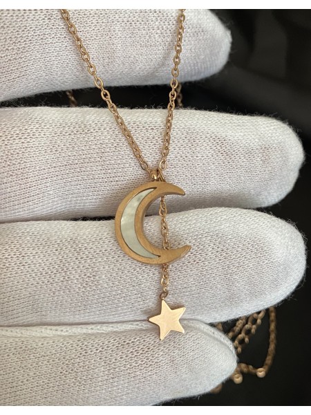 Кулон Місяць та зірка з ланцюжком золотого кольору 32422