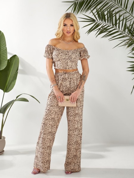 Жіночий прогулянковий костюм (топ+штани) бежевого кольору 32454