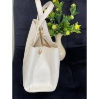 Жіноча брутальна сумка шопер із еко-шкіри молочного кольору 32499