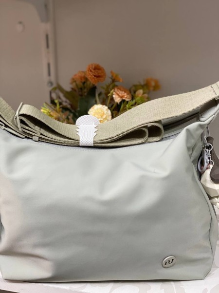 Жіноча повсякденна сумка через плече з еко-шкіри оливкового кольору 32509