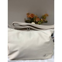 Жіноча повсякденна сумка через плече з еко-шкіри молочного кольору 32512