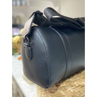 Жіноча містка сумка через плече з еко-шкіри чорного кольору 32520