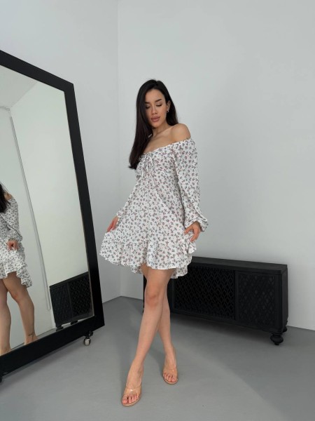 Легка сукня міні на зав'язках у квітку молочного кольору 32538