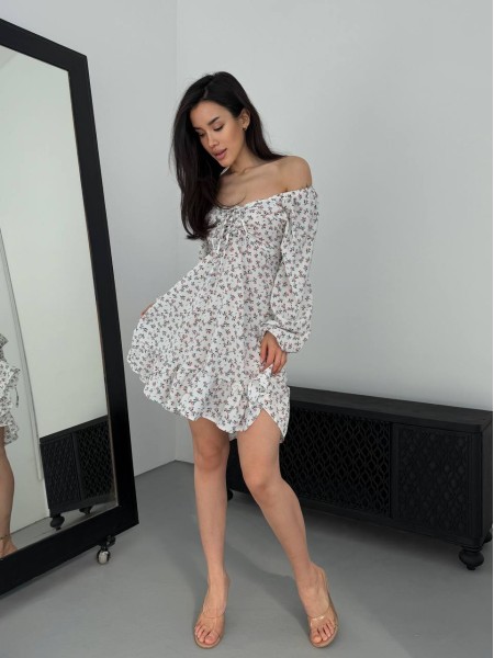 Легка сукня міні на зав'язках у квітку молочного кольору 32538