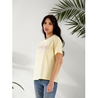 Жіноча футболка з малюнком жовтого кольору 32549