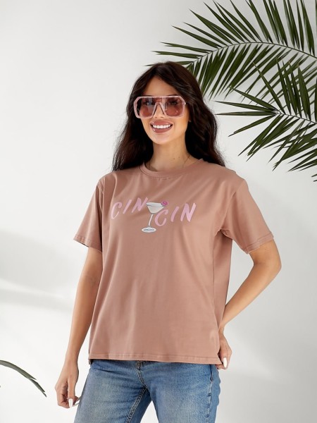 Жіноча футболка з малюнком кавового кольору 32552