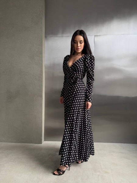 Легка сукня максі на запах у горох чорного кольору 32586