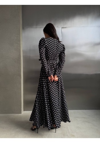 Легка сукня максі на запах у горох чорного кольору 32586