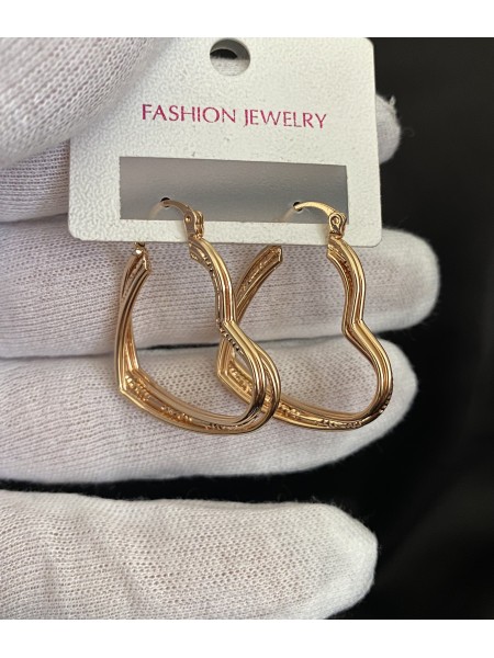 Сережки Великі Серця англійський замок золотого кольору 32600