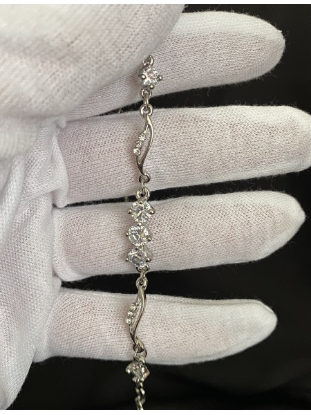 Браслет з камінчиками срібного кольору замок карабін 32603