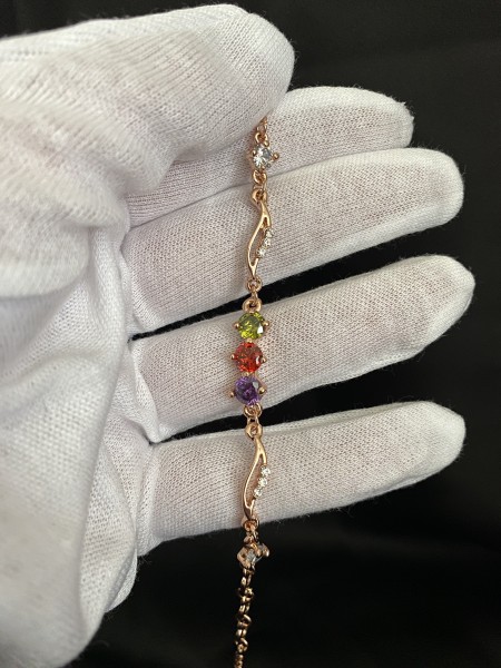 Браслет з камінчиками золотого кольору замок карабін 32604