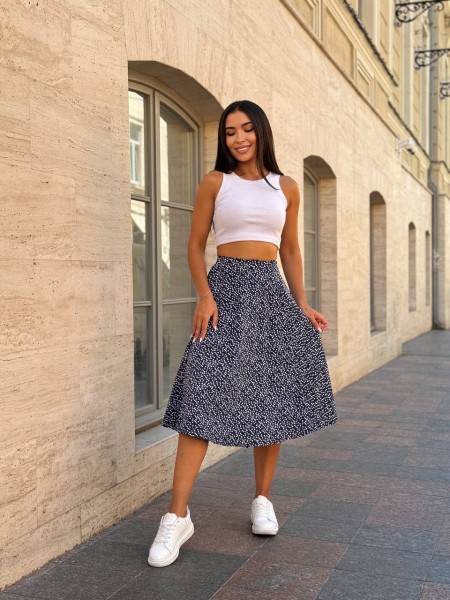 Легкая юбка миди на запах синего цвета 32625