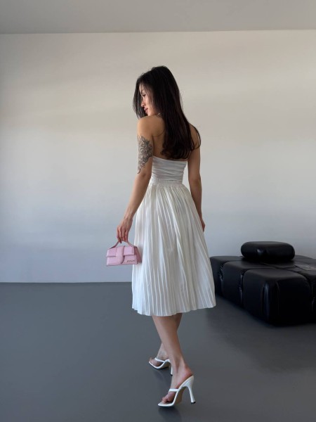 Женская легкая юбка плиссе молочного цвета 32672