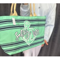 Жіноча містка сумка на плече зеленого кольору 32746