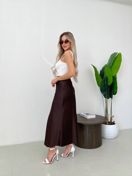 Женская длинная шелковая юбка коричневого цвета 32761