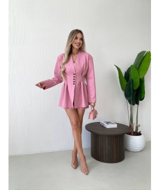 Класичний жіночий костюм (шорти+піджак) рожевого кольору 32775