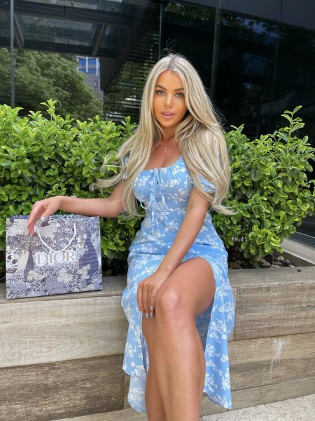 Універсальна сукня міді блакитного кольору 32833