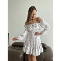 Легкое платье мини с открытыми плечами белого цвета 32867