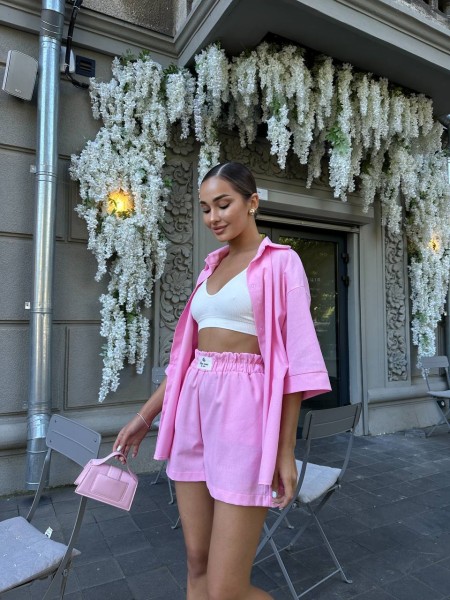 Жіночий повсякденний костюм з шортами рожевого кольору 32894