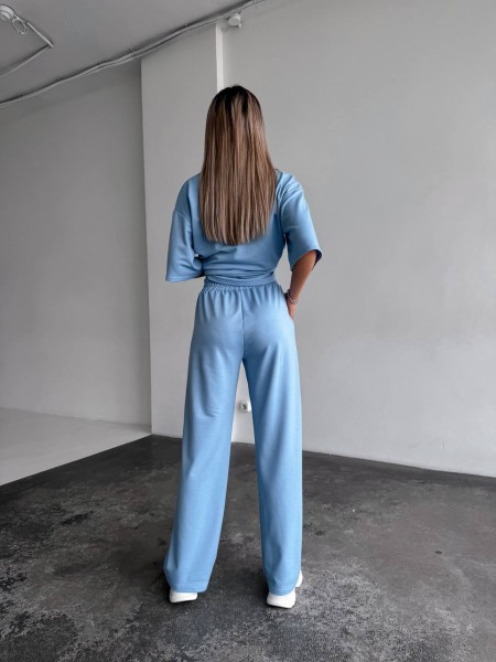 Жіночий спортивний костюм блакитного кольору 32947