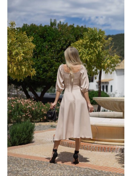 Класична сукня кліш середньої довжини бежевого кольору 32962