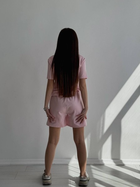 Жіночий літній костюм рожевого кольору 32967