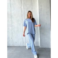 Женский прогулочный костюм голубого цвета 33000