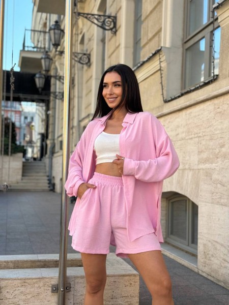 Жіночий прогулянковий костюм з шортами рожевого кольору 33019