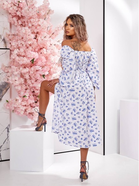 Легка сукня міді з розрізом блакитного кольору 33021