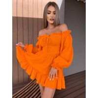 Муслиновое платье мини с рюшами оранжевого цвета 33025