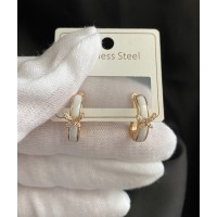 Сережки з метеликом золотого кольору 33041