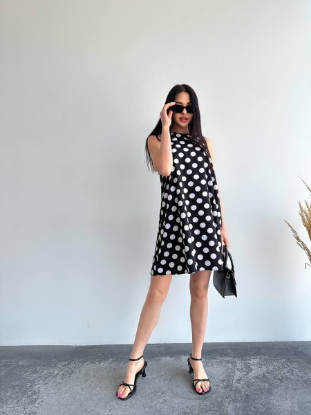 Легка літня сукня в горох чорного кольору 33077