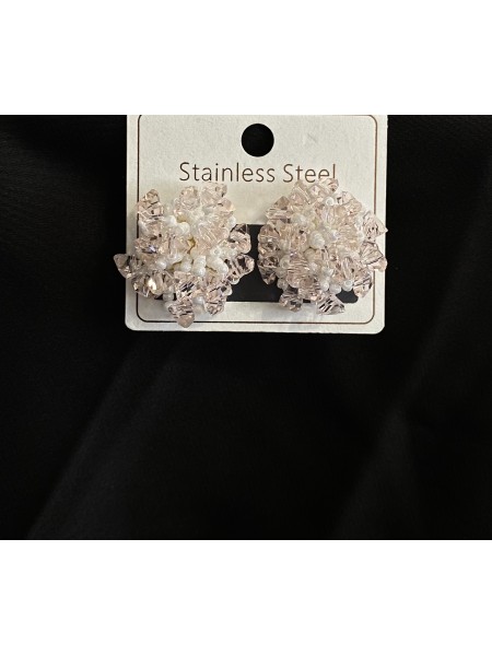 Сережки з бісером рожевого кольору 33124