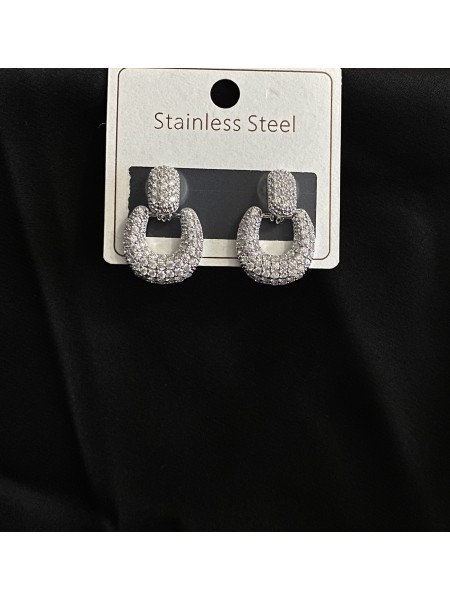 Сережки з камінчиками срібного кольору 33127