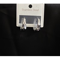 Сережки круглий замок срібного кольору 33133