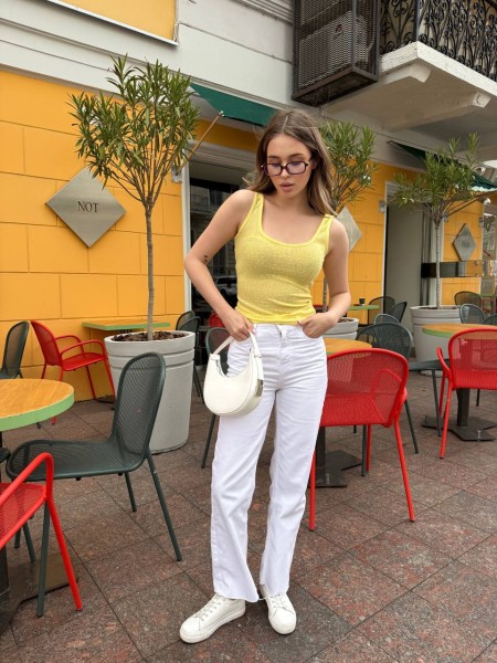 Майка жіноча базова жовтого кольору 33240