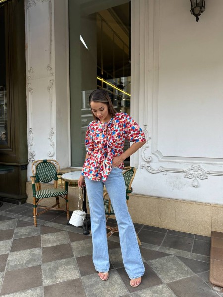 Женская летняя блузка на завязках красного цвета 33282