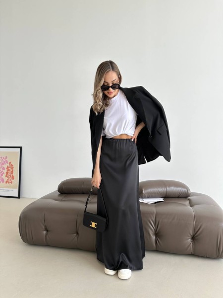 Жіноча спідниця шовкова максі чорного кольору 33288