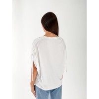 Жіноча футболка з паєтками бiлого кольору 33296