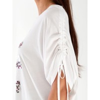 Жіноча футболка з паєтками бiлого кольору 33296