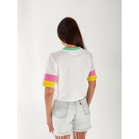 Яркая женская футболка с надписью белого цвета 33300