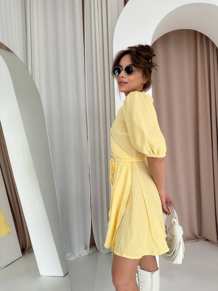 Мусліновий сарафан на запах жовтого кольору 33327