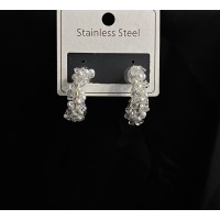 Сережки з бісером білого кольору застібка - пусет 33350